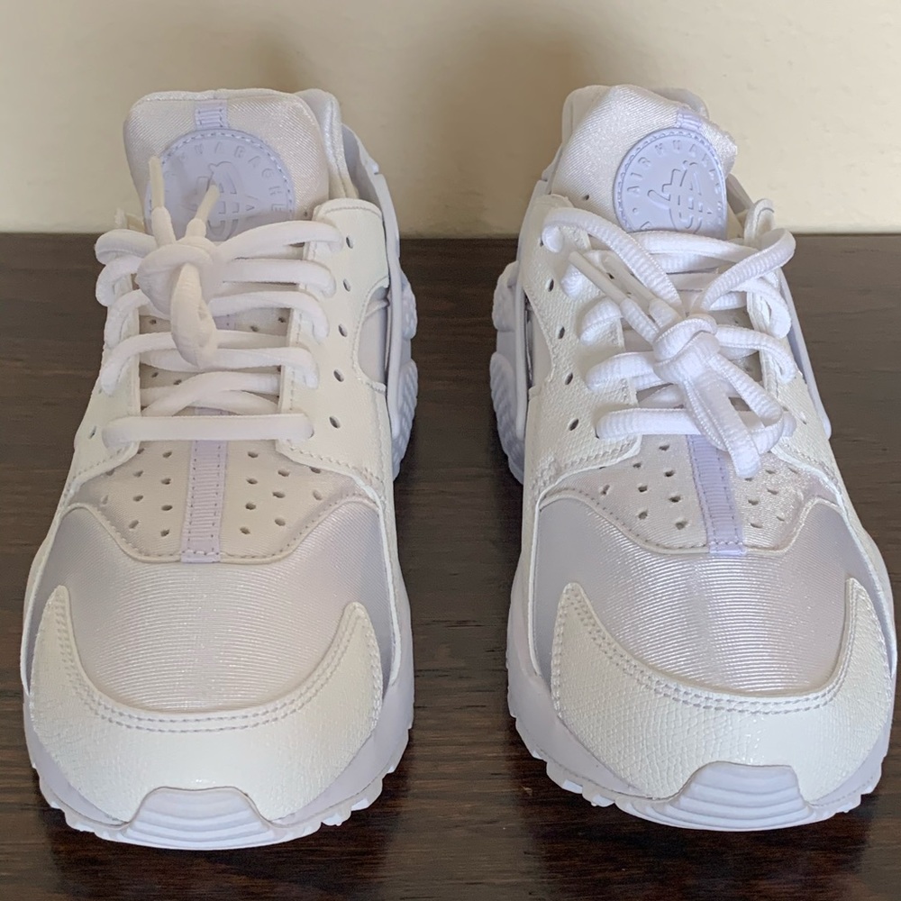 Nike Women’s Air Huarache Run - Picture 3 of 8